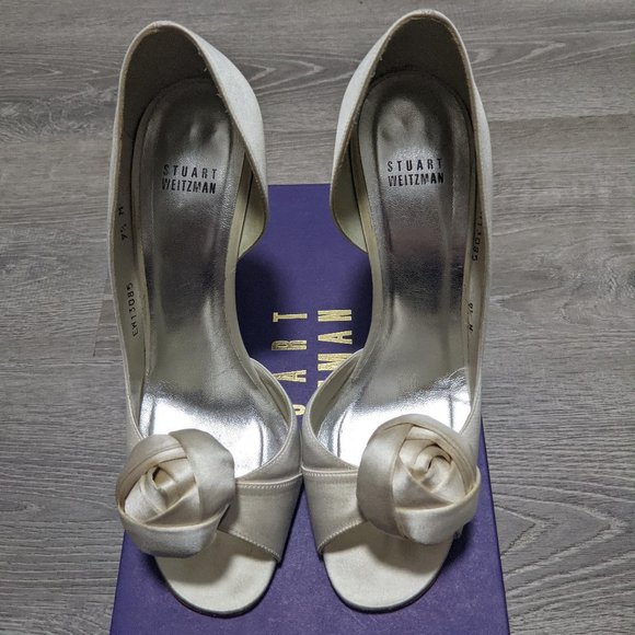 Stuart Weitzman Shoes - Stuart Weitzman Pomposo Heels